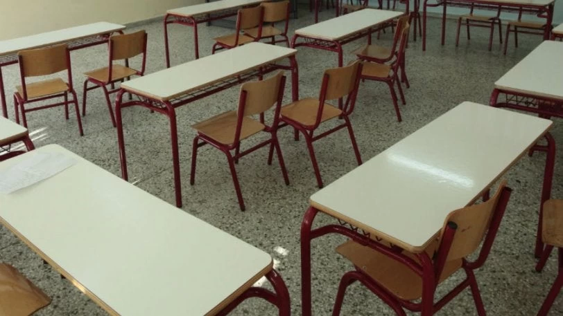 Μαθητής ξυλοκόπησε άγρια καθηγητή σε σχολείο της Πάτρας – Η φράση που ξεκίνησε τον καυγά (βίντεο)